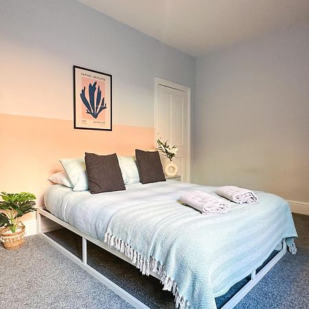 Stylish 3-Bedroom Home In Canterbury City-Centre - Superb Location! Εξωτερικό φωτογραφία