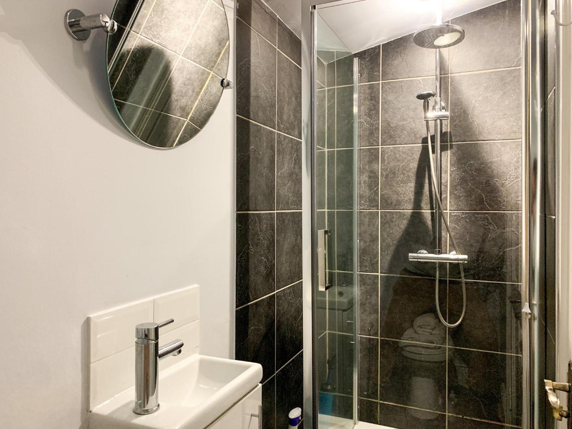 Stylish 3-Bedroom Home In Canterbury City-Centre - Superb Location! Εξωτερικό φωτογραφία